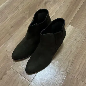 다크 브라운 사이드 고어 앵클부츠