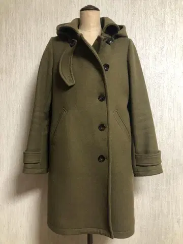 어반 리서치 올리브색 후드 부착 코트
