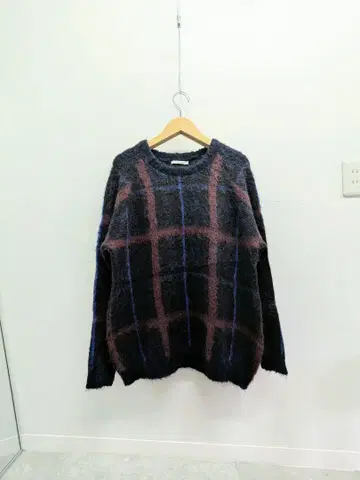 Shaggy Mohair 체크 패턴 크루넥