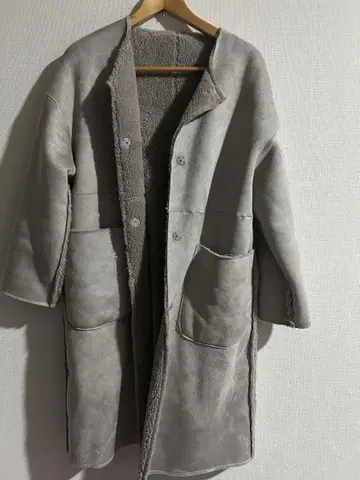 ZARA 리버서블 보아 코트