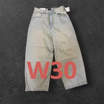 30/30 H&M 슈퍼 배기 데님 화이트