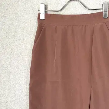 Apuweiser-riche 미디 스커트 타이트 포켓 부착 안감 부착