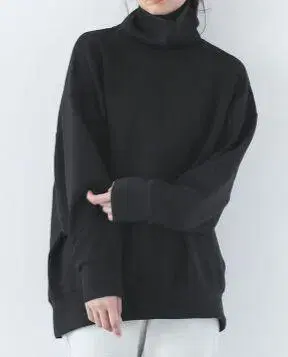 야마다야 CLOVE 하이넥 오버 탑 블랙 17000엔 새상품