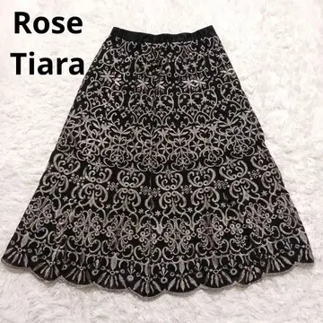 Rose Tiara 올 패턴 자수 블랙 플레어 스커트 고급스러움 고급