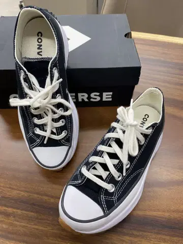 CONVERSE 블랙 스니커즈 캔버스 23 사이즈