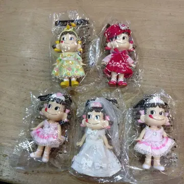 볼체인 달린 페코짱