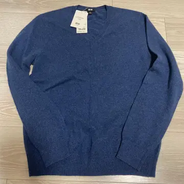 UNIQLO 캐시미어 V넥 스웨터 S 블루 미사용 새상품