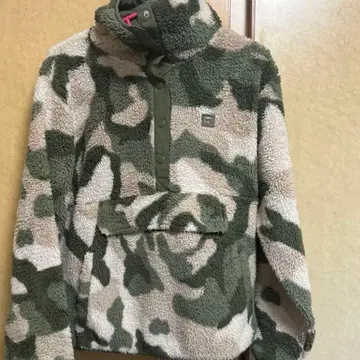 BILLABONG 여성용 카모 패턴 보들보들 아우터
