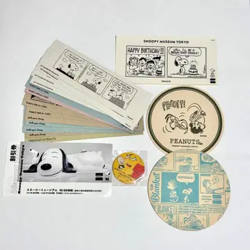SNOOPY MUSEUM 스누피 뮤지엄 카페 티켓 스티커