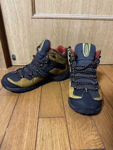 컬럼비아 등산화 26cm