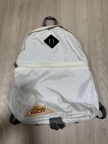 KELTY 화이트 백팩