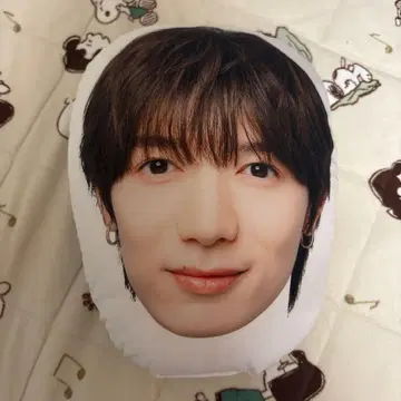 TravisJapan 시치고산카케 타츠야 쿠션