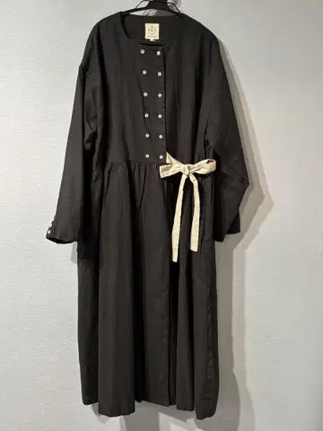 Samansa Mos2 블랙 롱 원피스 코트