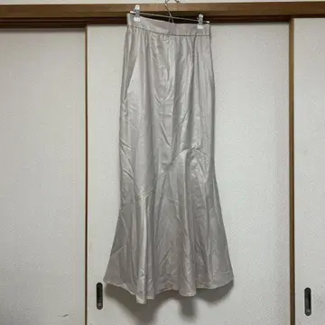 택 포함 새상품 LAGUNAMOON 베이지 플레어 스커트 M 롱
