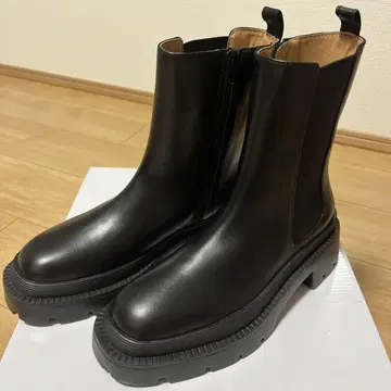 사이드 고어 부츠 블랙 가죽