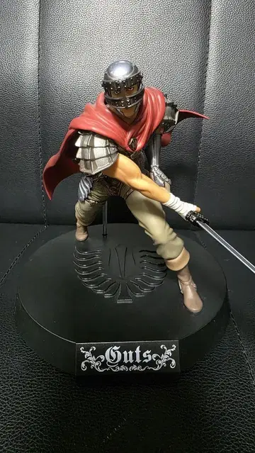 제일복권 베르세르크 갓츠 B상 피규어