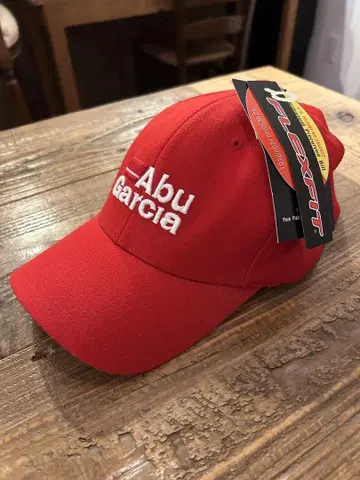 레어 컬러 Abu Garcia 빨간색 캡