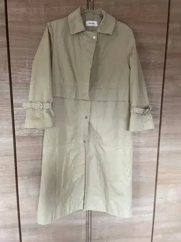 DIRECTOIRE 베이지 트렌치코트