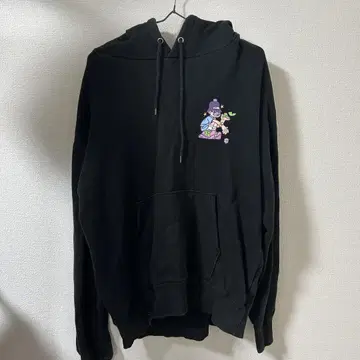 XLARGE 블랙 후드티 캐릭터 그래픽