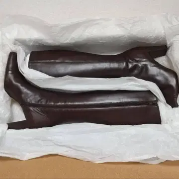 다크 브라운 천연 가죽 롱 부츠 시착만 한 상품