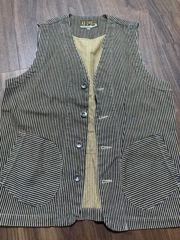 AT-DIRTY 스트라이프 베스트 S