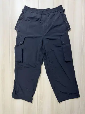DAIWA PIER39 테크 파라슈트 팬츠 블랙