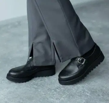 컨디션 최상 HARE 하레 가죽 신발 샤크 밑창 통굽 M 26.5 블랙
