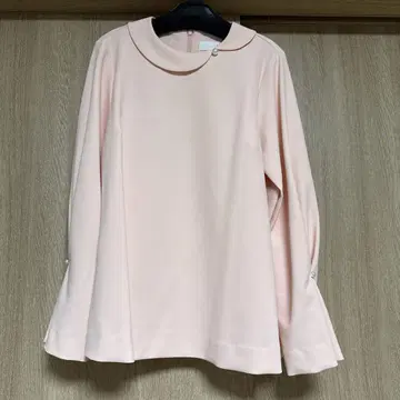 SONO 플라워 칼라 A라인 플레어 풀오버