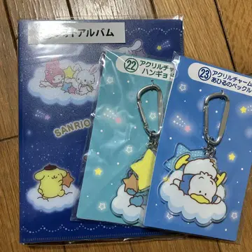 SANRIO 아크릴 키링 2개 세트 사진 앨범