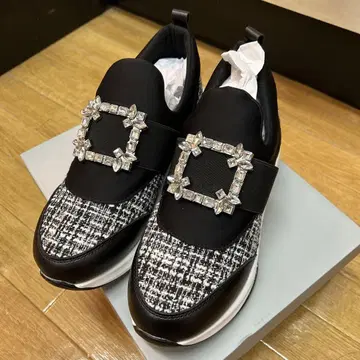 VIVIAN Collection 비쥬 스니커즈