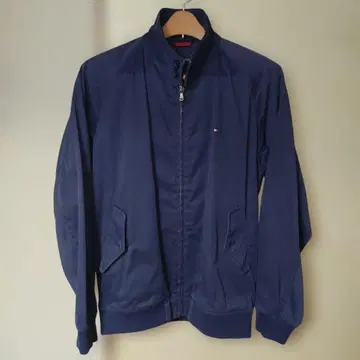 새상품급 TOMMY HILFIGER 타미힐피거 스윙탑 블루종