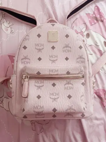 MCM 파우더 핑크