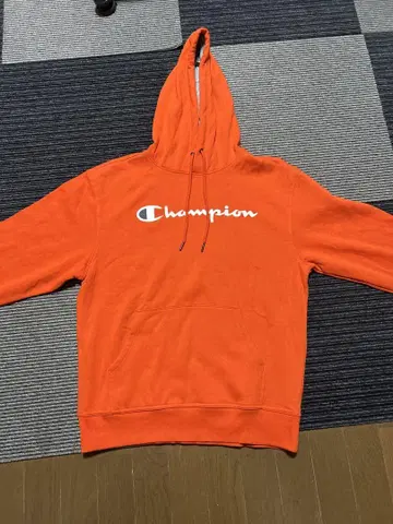 Champion 오렌지 후드티 후드 부착