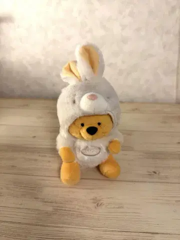 토끼해 곰돌이 푸 인형 배지 키링