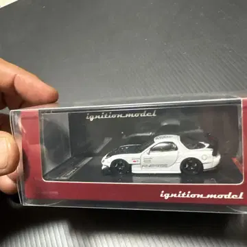 마쓰다 RX-7 (FD3S) RE 아메미야 화이트 1/64
