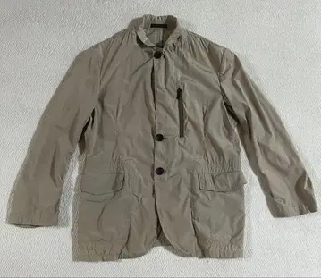 ARMANI 베이지 나일론 자켓