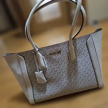 Michael Kors 베이지 토트백