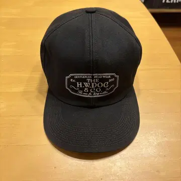 H.W.DOG & CO. 블랙 워크캡
