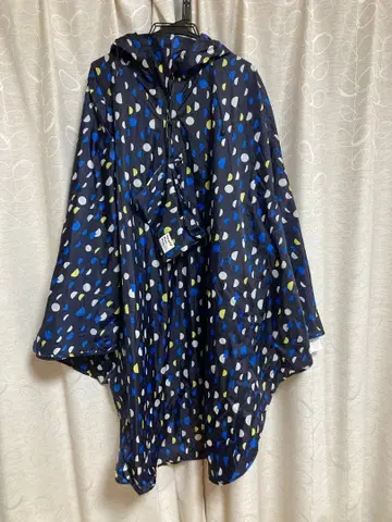 w.p.c. 네이비 도트 레인 판초