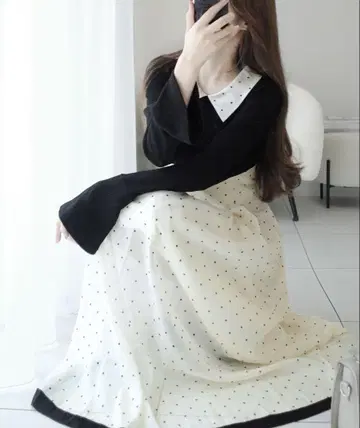 mily bilet 플레어 소매 도킹 원피스