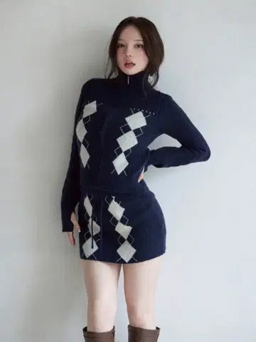 andmary Argyle knit set up navy 셋업