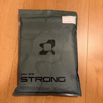 STRONG PACK TEE GREY S 사이즈