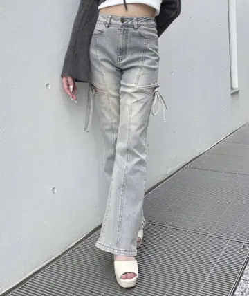 NOMAE 사이드 리본 플레어 데님