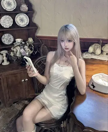 andwang 원피스 화이트 시즈니룩