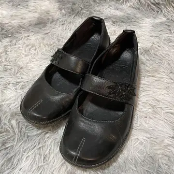 클락스 액티브 에어 블랙 스트랩 플랫슈즈 22.5