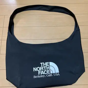 THE NORTH FACE 블랙 숄더백