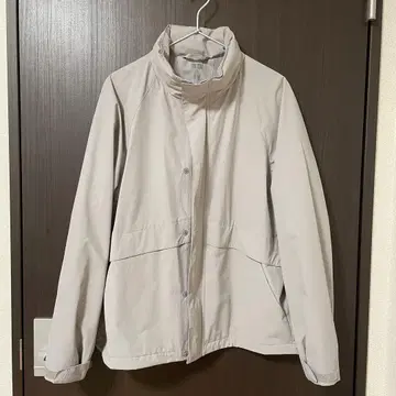 유니클로 스탠드 블루종 M 사이즈 그레이