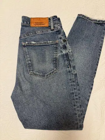 새상품급 MOUSSY 24 블루 데님 스키니 여성용 데님
