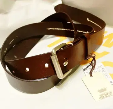 폴스미스 본 소가죽 브라운 L 사이즈 폭 2.8cm 전체 길이 126cm
