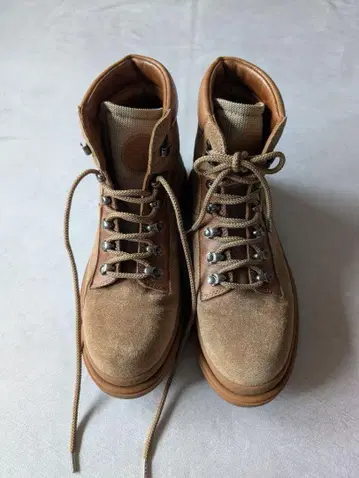 브루넬로쿠치넬리 스웨이드 부츠 26